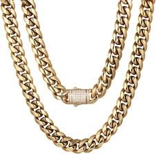 gold necklace with diamond